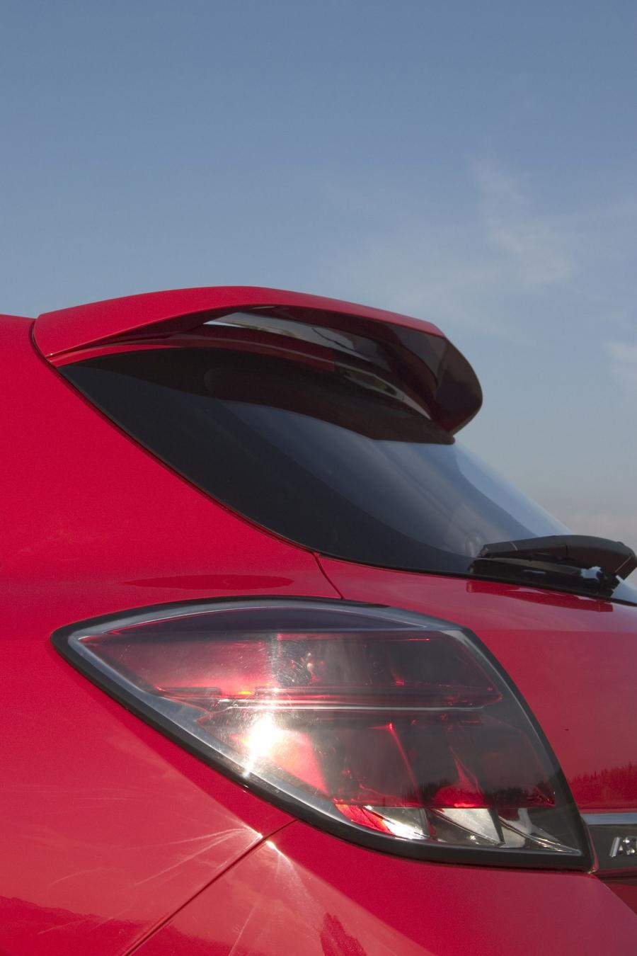  Opel Astra High Performance Concept 2004 года  (фото 16 из 17)